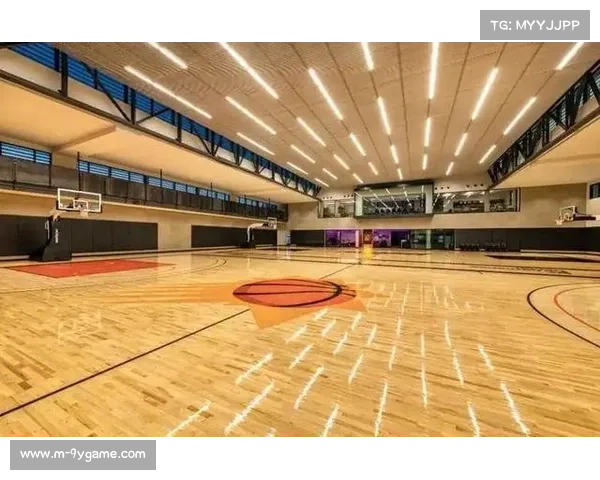 波兰男篮欧锦赛新型地板亮相 引入减震科技助力球员减少伤病风险 波兰男篮欧锦赛新型地板亮相 引入减震科技助力球员减少伤病风险